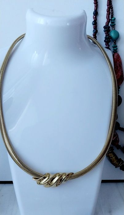 Винтажное ожерелье Trifari Американский бренд маркированное из Америки