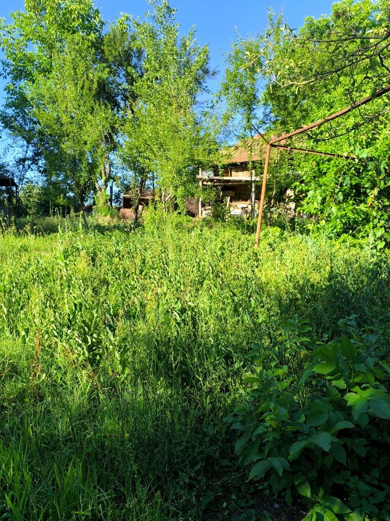 Продавам къща с.Къпиново