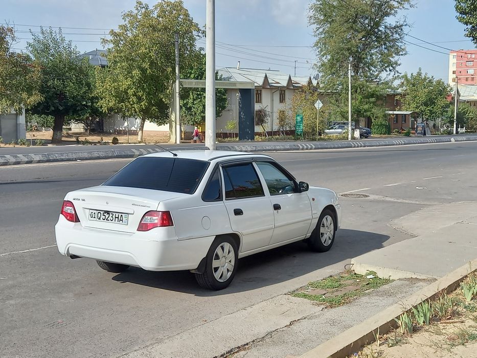 Нексия Донис 1.6 супер