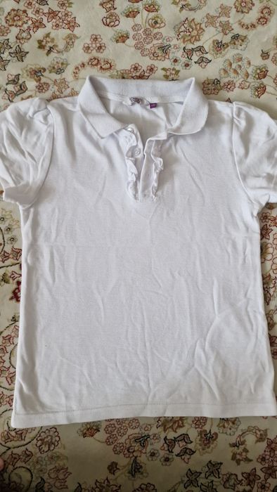 Продам школьные блузки  для девочки