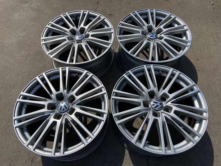 Jante 18 - VW. Volkswagen Passat - Golf - Touran - Eos - 5x112 -