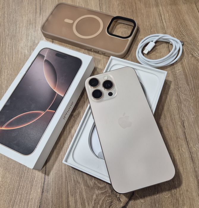 iPhone 16 Pro Max 256GB. Baterie 94%