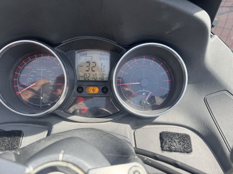 Mp3 Foco 2010 500 cc