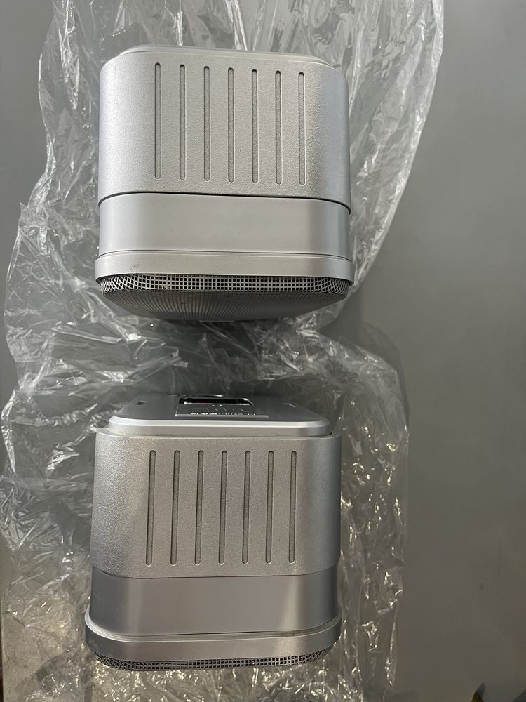 Тонколони JBL One silver