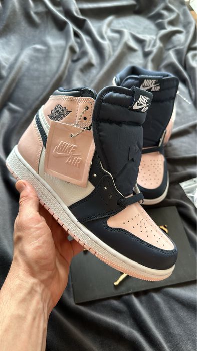 jordan 1 AJ1 atmosphere bubble gum (size 37/38)
