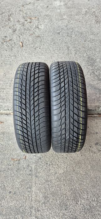 2 anvelope iarna Bridgestone 205/65/16.Pretul este pe bucata