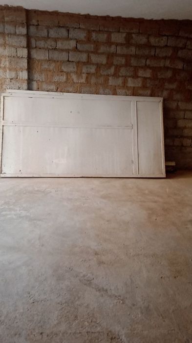 Temir darvoza bor holati alo drjda shveller zor qalin