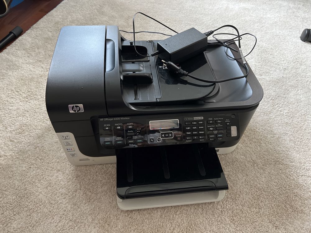 Imprimanta HP Officejet 6500 Wireless multifunctionala