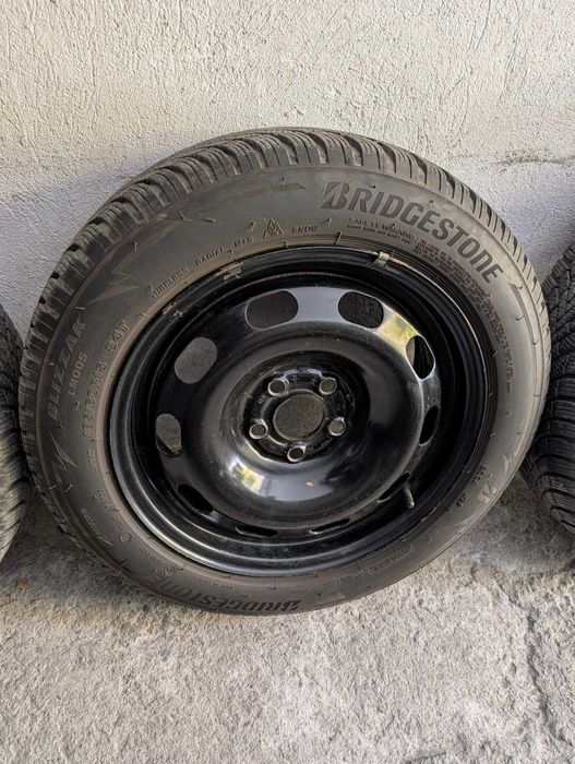 4бр зимни гуми Bridgestone Blizzak LM005 185/60 R15 + джанти
