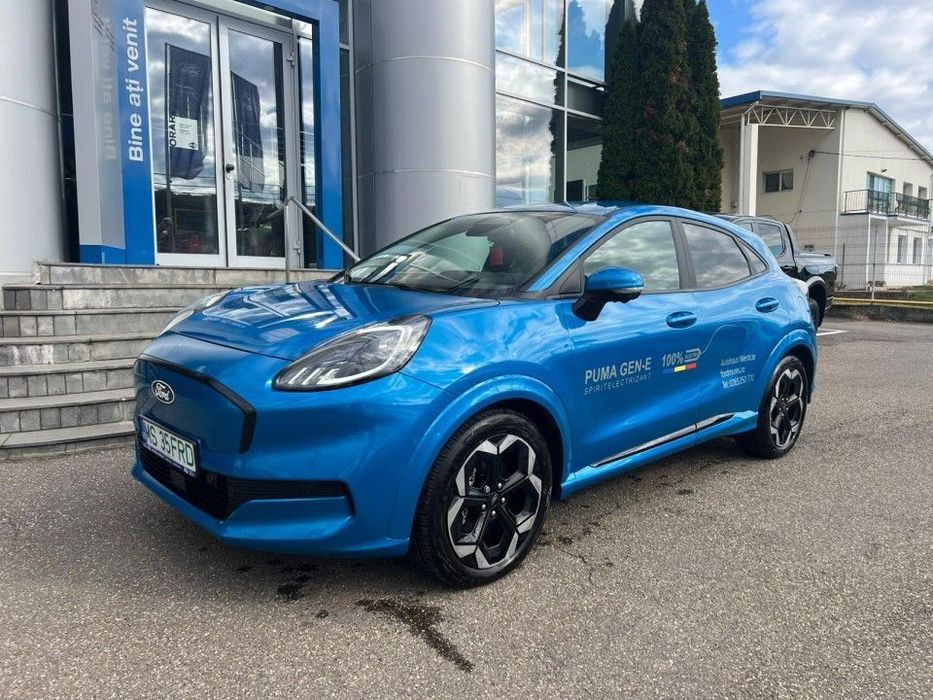 Ford Puma Ford Puma Gen-E 5 uși Premium motor electric 168 CP AT