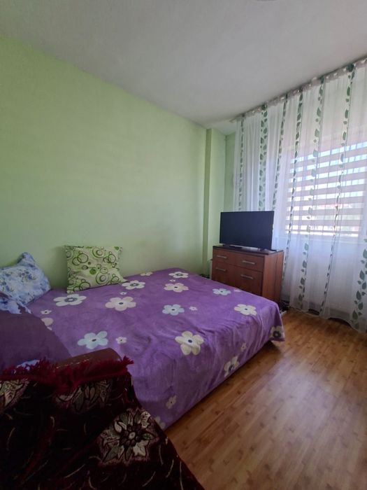 Vând apartament 2 camere Tg Cărbunești