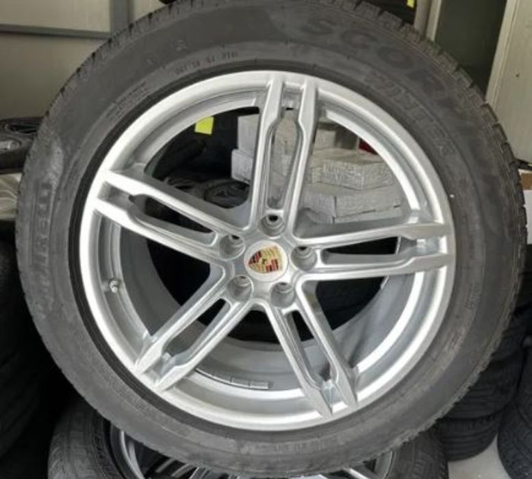 Jante anvelope senzori presiune Porsche Macan r19 iarna