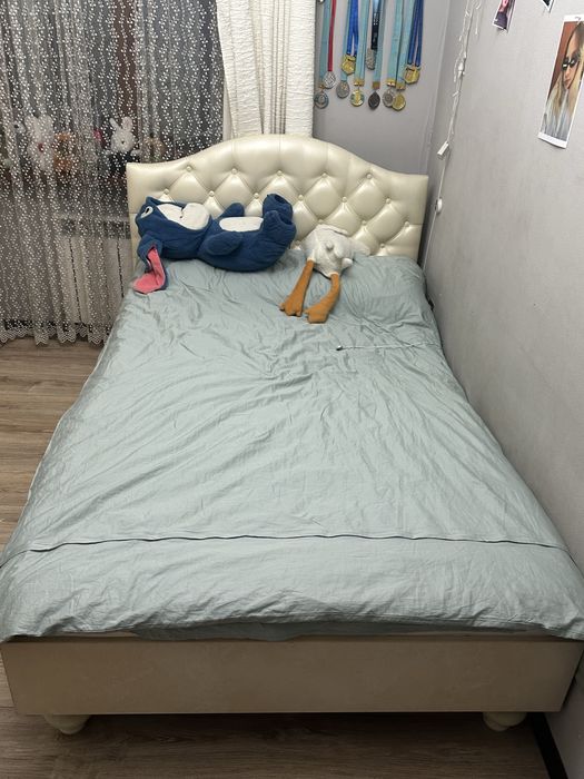 продам мебель для спальни.