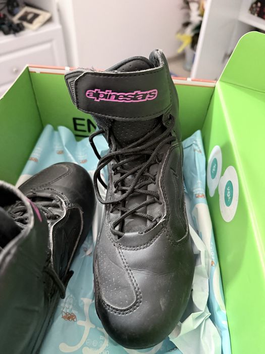 ghete moto alpinestars marimea 36