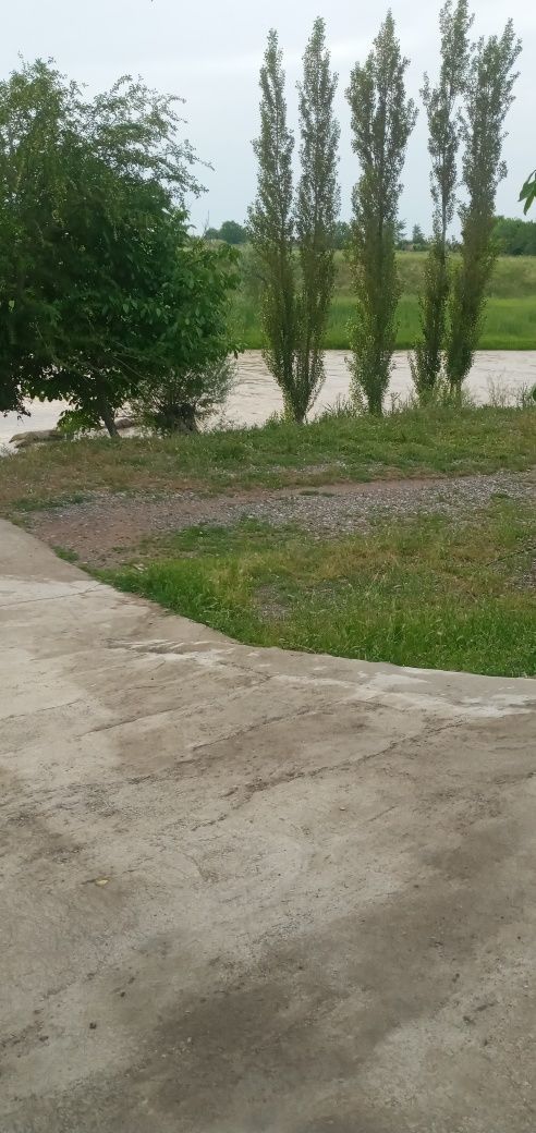 Uy yer sotiladi 23 sotxli
