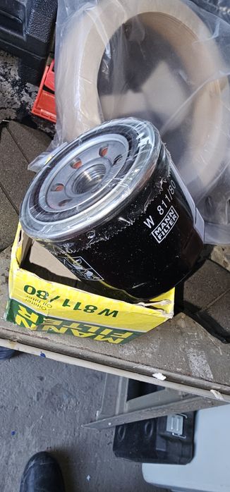 Фильтр масляный, новый  w811/80