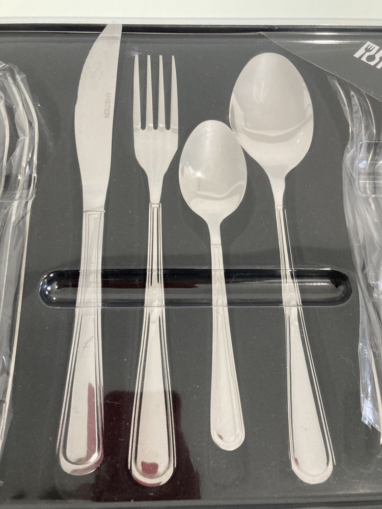 Set tacamuri inox 24 piese Verona Ambition