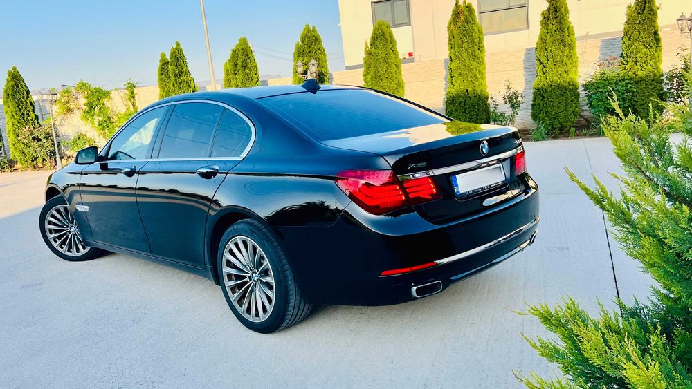 B M W 740d Xdrive (4x4) 313 CP Facelift FULL LASER i N D i V i D U A L