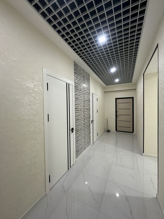 Аренда евро офис с мебелью на ул.Нурафшон ор: Dilshod shashlik