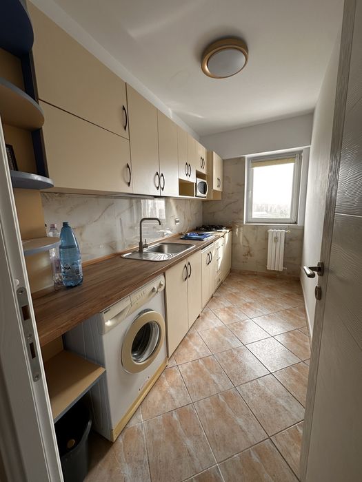 Inchiriez apartament cu 1 camera, rond Zimbru