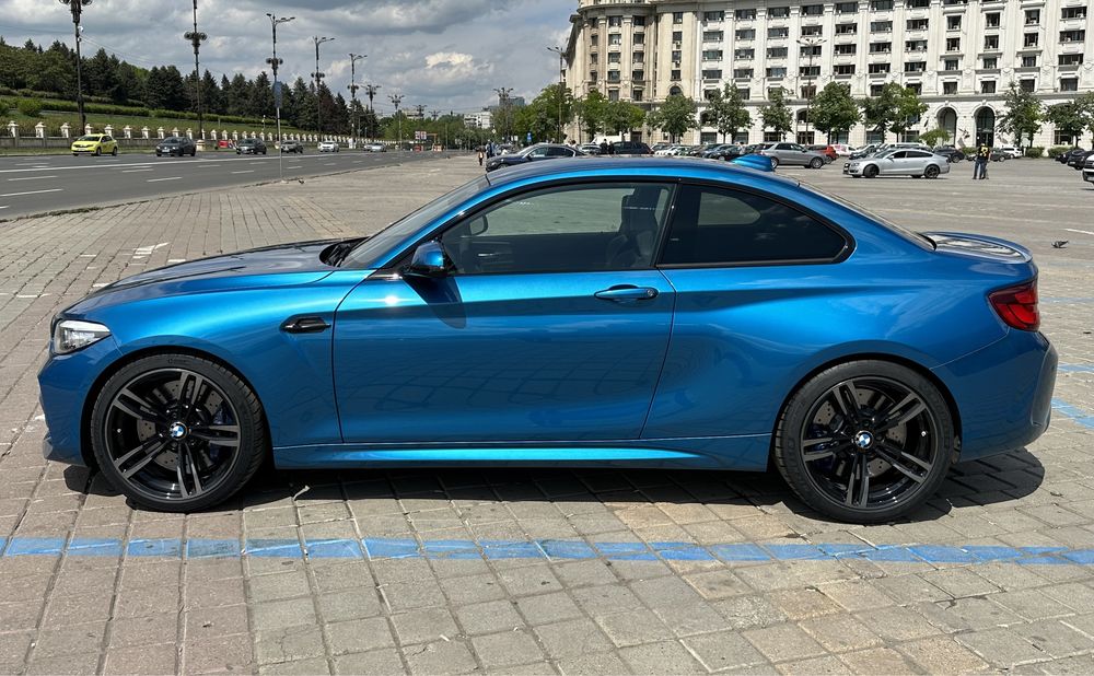 BMW M2 Competition Manual