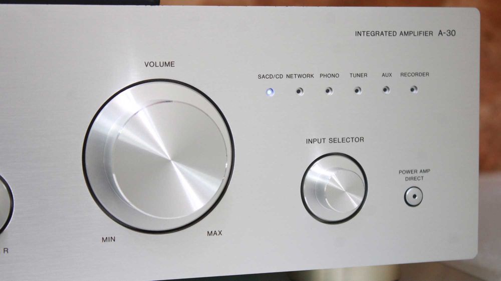 Amplificator/Statie Pioneer A-30-S(2x70W).