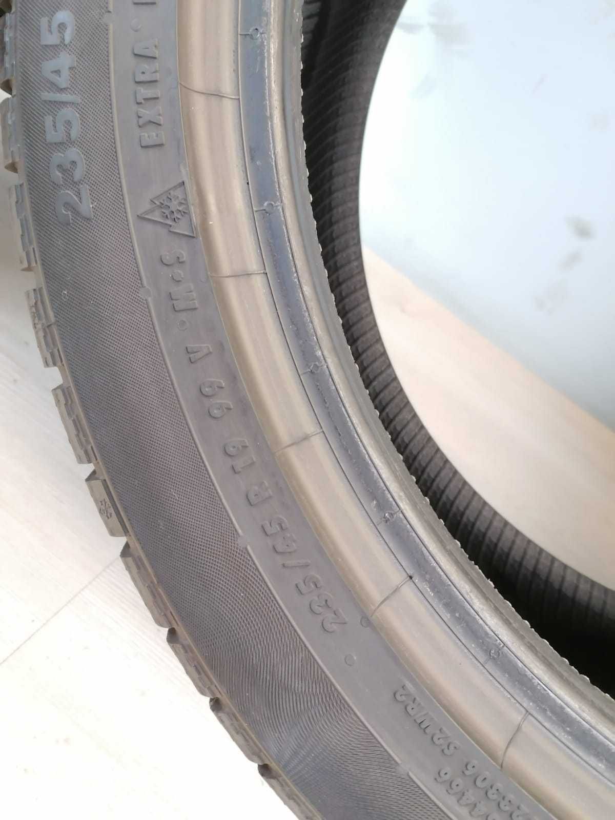 Anvelope 235/45 R19, iarna, Continental,  DOT 2017