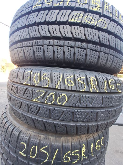 4 anvelope iarna 205/65r16C Pirelli/Kleber Montaj Gratuit