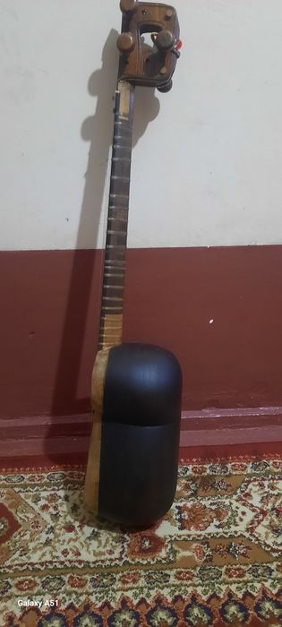 Bakinskiy tor sotiladi