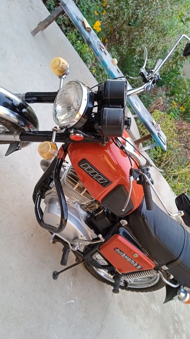 Планета 5 срочни сотилади