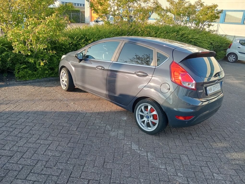 Ford fiesta 1.6 disel