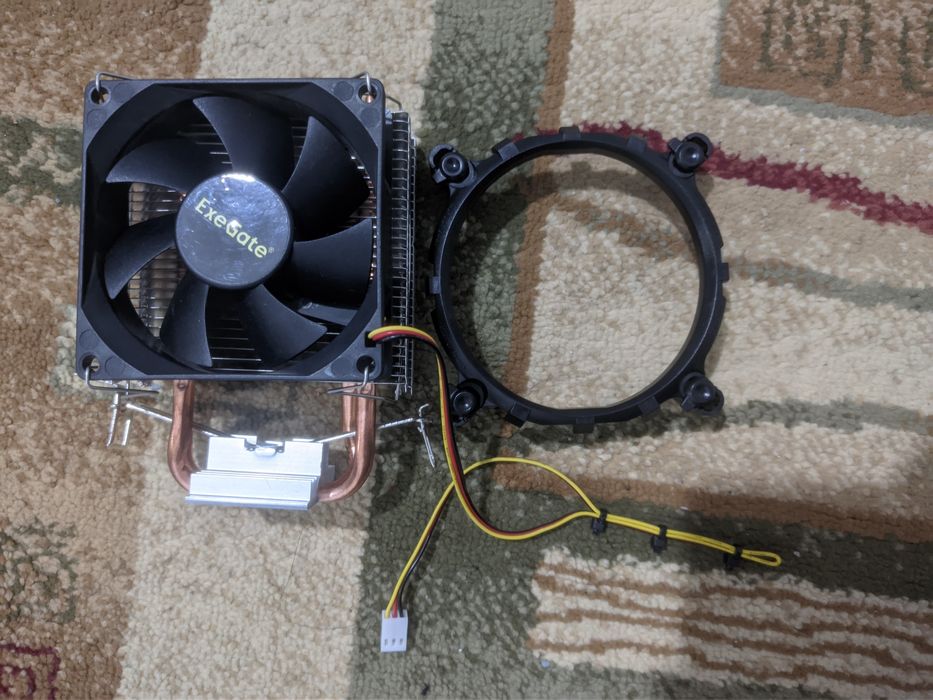 Продаю кулер для процессора (башню)