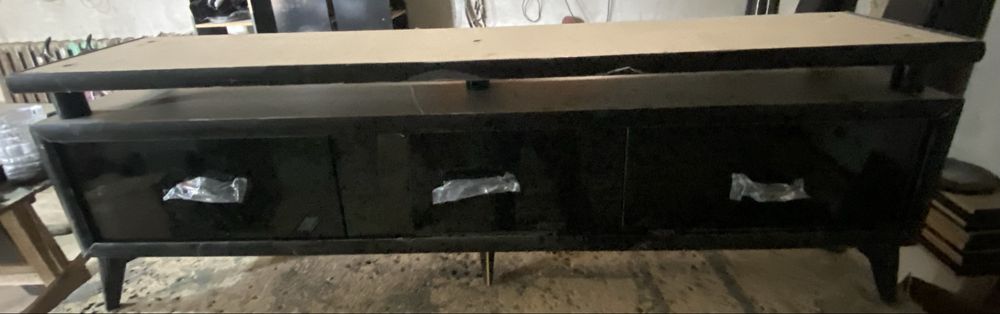 Тумбы под телевизор