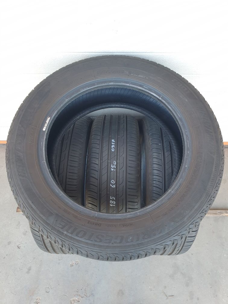 Летни гуми 4 броя BRIDGESTONE Turanza T001 185 60 R15 дот 0917