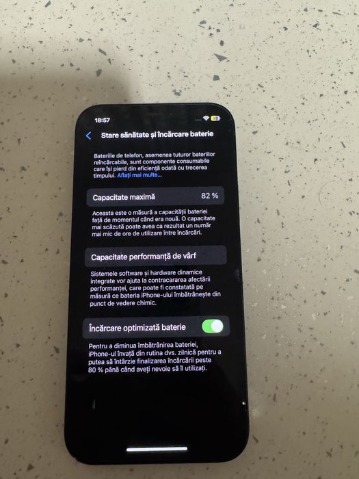 Iphone 12 de 64 baterie 82