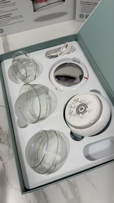 NOU Aparat anticelulitic HoMedics - vacuum + infrarosu + răcire