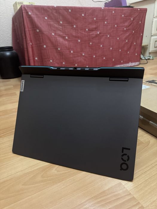 Lenovo LOQ 16IRH8 ноутбук