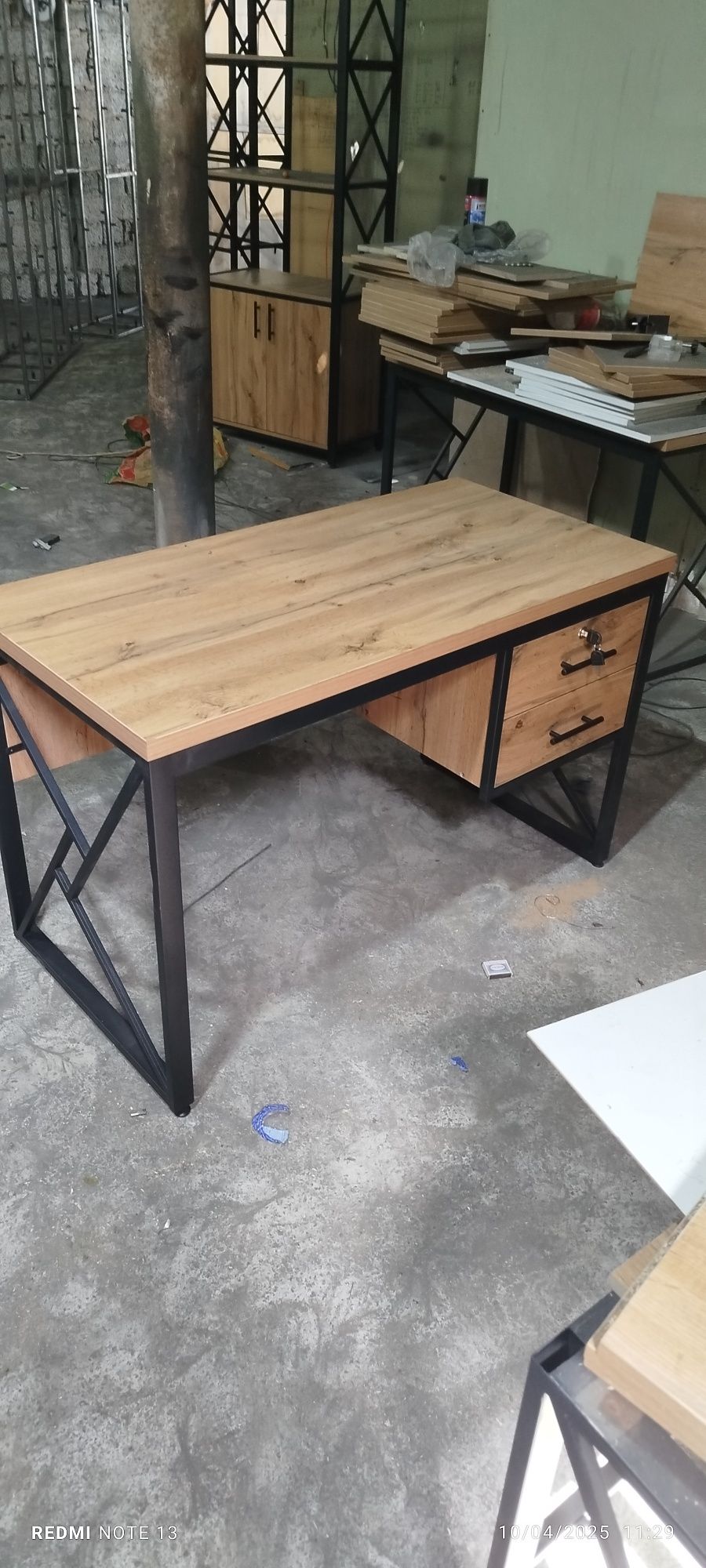 Loft mebellar stol tunba