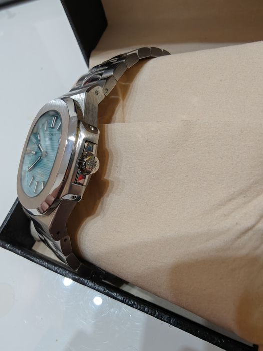 Patek Philippe Nautilus Tiffany & Co cu mecanism automat