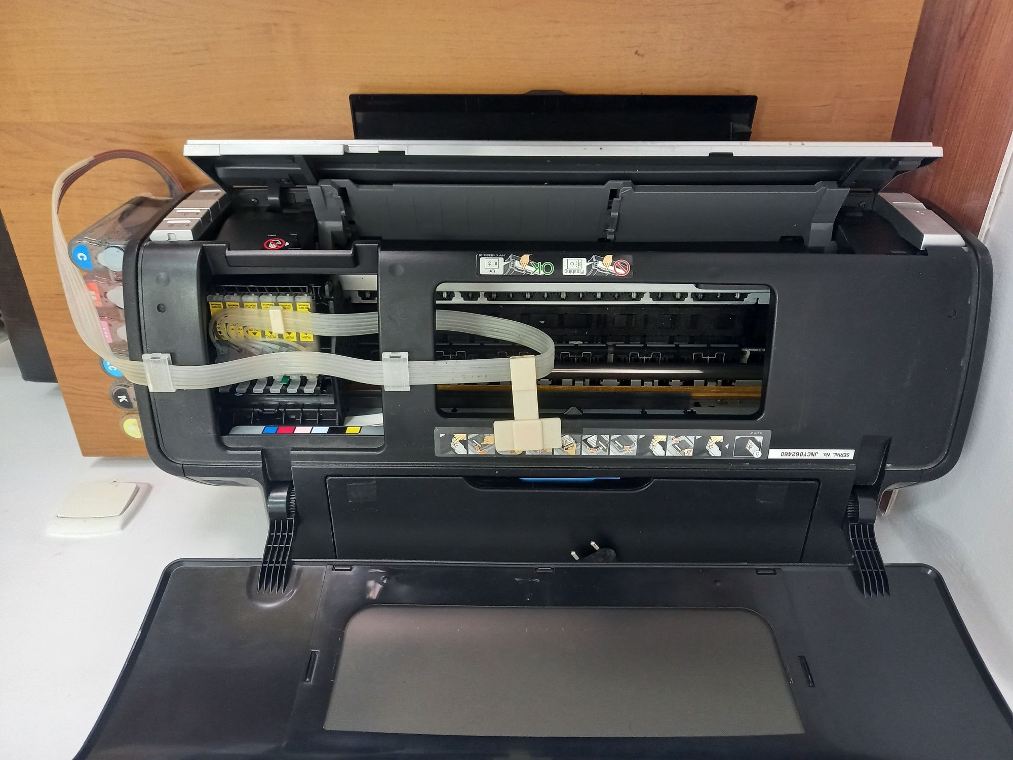 Продам принтер EPSON 1410