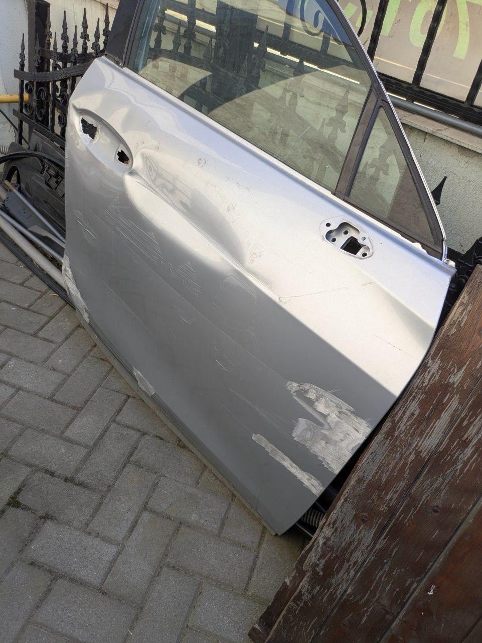 Ușa luxus ux 250h