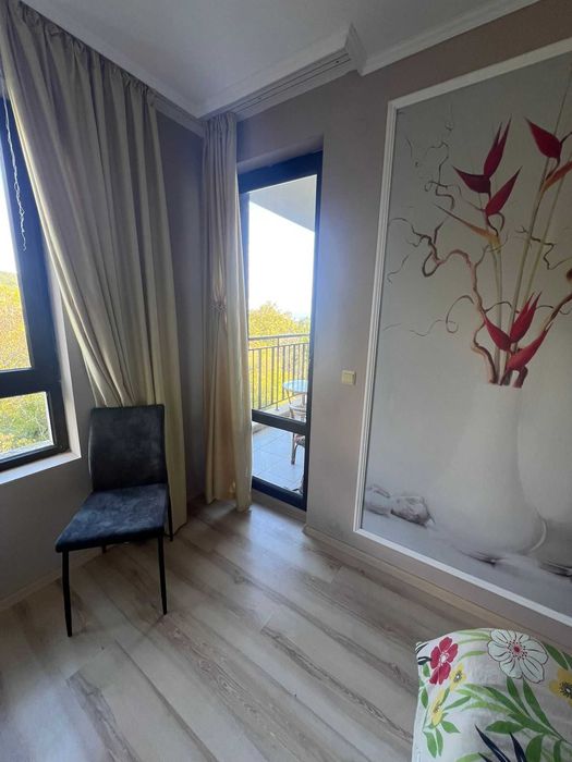 Дава се под наем Тристаен апартамент в к.к. Златни пясъци - 85 кв.м за 459 € - Снимка #11