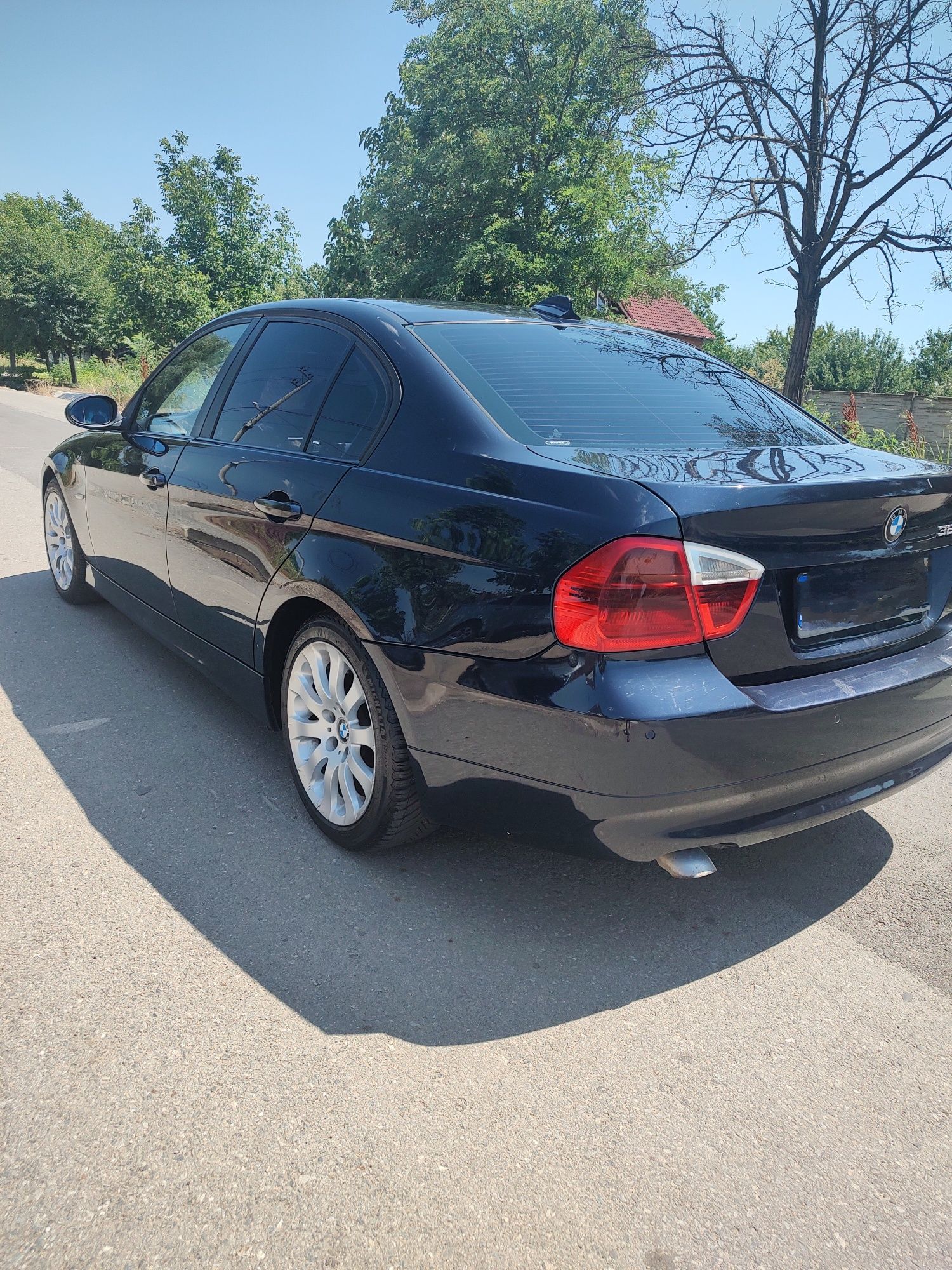 BMW e90/320d /163 cai
