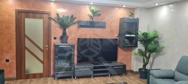 Продава се Тристаен апартамент в Пловдив, Остромила - 116 кв.м за 1768 €/кв.м - Снимка #3