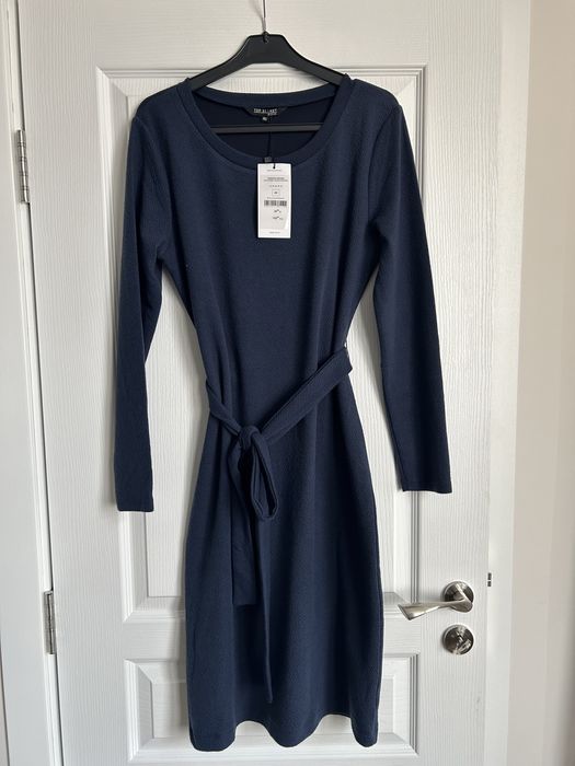 Дамски рокли нови с етикет Л