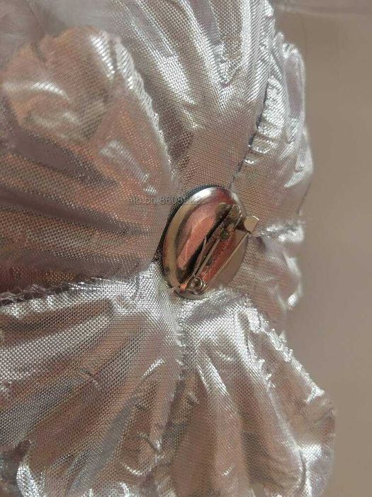 Цветя изкуствени 4 броя