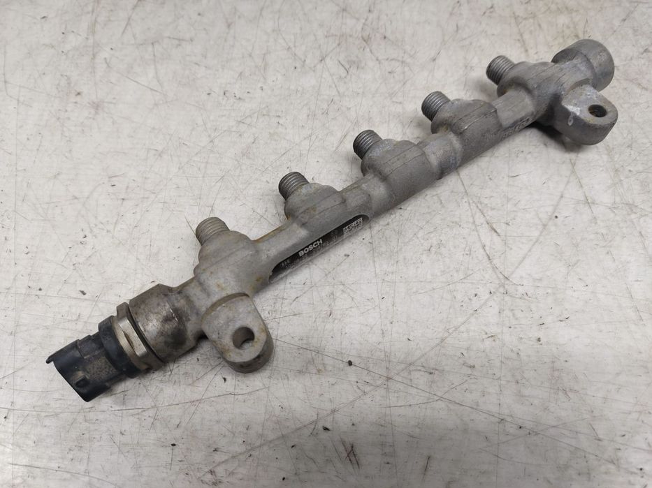 Rampa injectoare 1.6 1.7 crdi D4FD 31400-2a420 0445214181 Hyundai i40