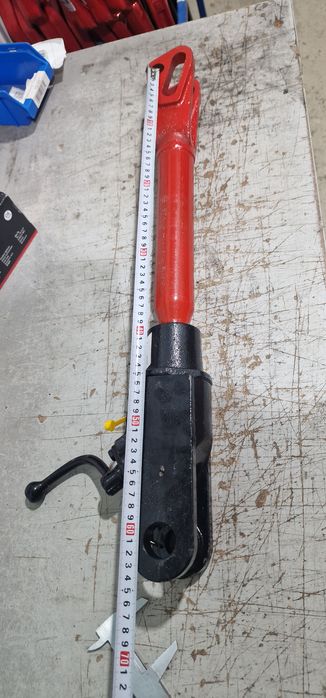 Întinzător vertical tija reglabila tractor fiat preț 480 lei se poate