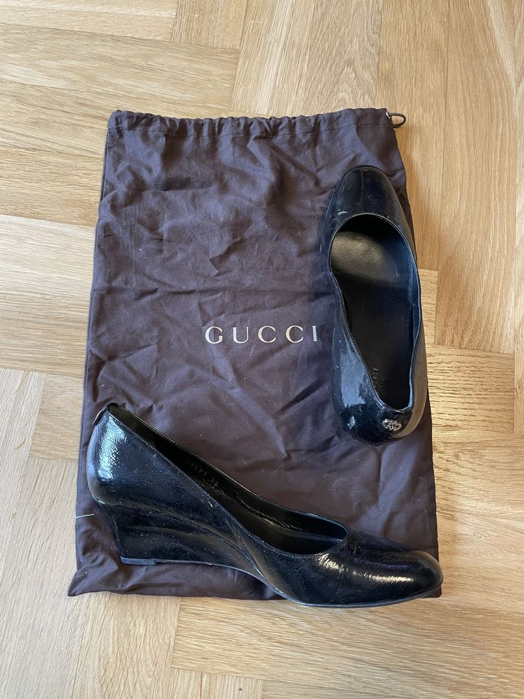 Pantofi originali gucci