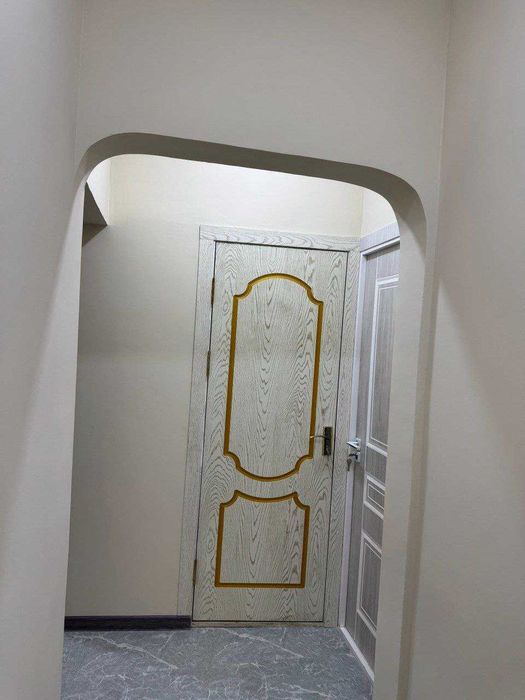 Продаётся первая линия на против 5 Болница, 93м2